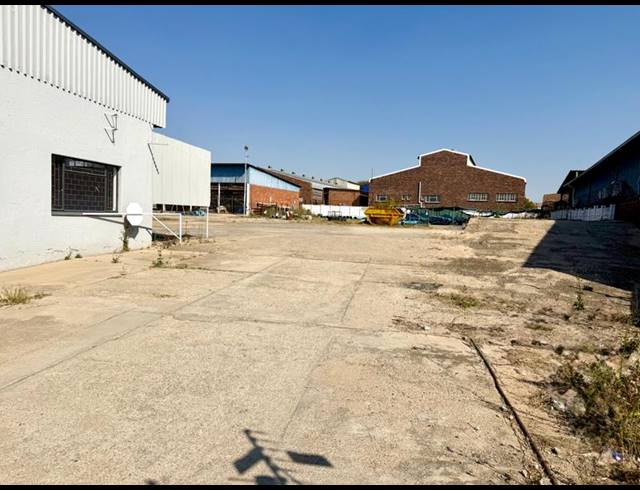 INDUSTRIAL PROPERTY TO RENT IN NIRVANA EXT 1